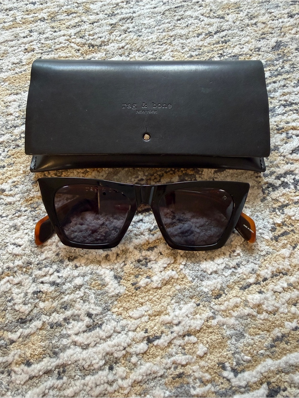 rag & bone Black & Brown cat eye Sunglasses with Black Case